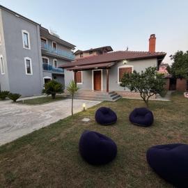 Comfort House, hotel in Bathore