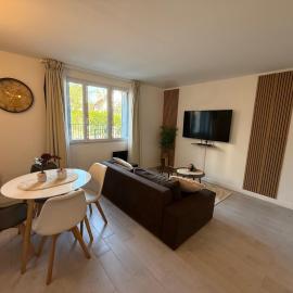 Versailles Cozy 1-bedroom apartment Paris 35 min 4 guests