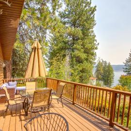 Cave Bay Vacation Rental w/ Game Room!, Hotel in Worley