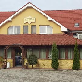 Royal 60, готель у місті Oşorheiu