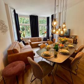 Altbau-Apartment 2 SZ Augustaplatz Kurpark & GOP Bad Oeynhausen