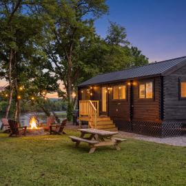 Ember Shoals Resort On the White River, Cotter AR, hotell sihtkohas Cotter
