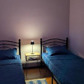 Nokalakevi guest house - საოჯახო სასტუმრო ნოქალაქევი, hotel a Gazomela