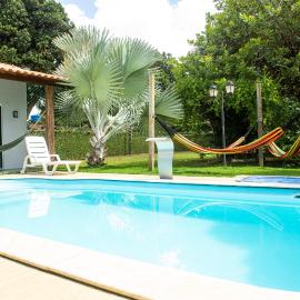Casa de campo com piscina, хотел в Pau dʼAlho
