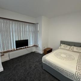 Plus Properties Leeds 3, hotel in Bradford
