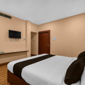 Townhouse Bhelaipahari Jamshedpur Formerly JR Royals, hotel in Jamshedpur