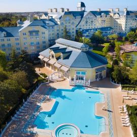 Disney Newport Bay Club, Hotel in Chessy