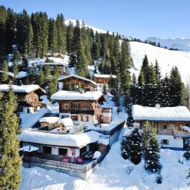 Chalet Hochfügen by Ski Slope