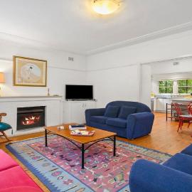 King Parrot Cottage - Close To Beach
