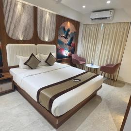 Hotel Shree Krishna Paradise Dombivali, hotel Dombivli városában