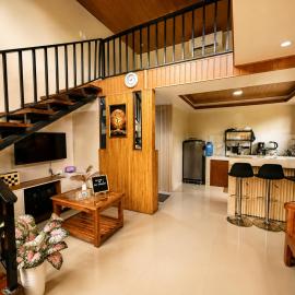 R&C Transient House
