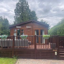 Bowness Bay Lodge