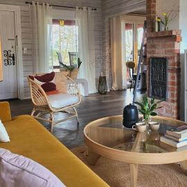 Chalet Waldnest mit Whirlpool und Naturblick Eifel, hotel a Lirstal