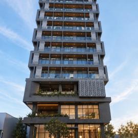 One Studio Suite by PSH, מלון בקרונג פוי פט