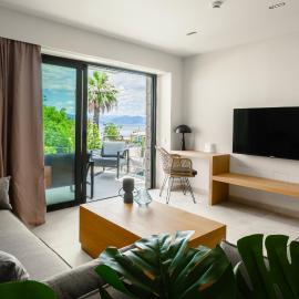 Petra Suites Tolo, hotel a Tolo