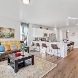 Grand Canyon Getaway Near Snowbowl Flagstaff Sedona Family-Friendly Sleeps 14, hotel a Bellemont