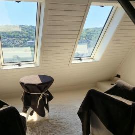 Ferienhaus Vier-Burgen-Rhein-Blick Oberes Mittelrheintal، فندق في لورش ام راين