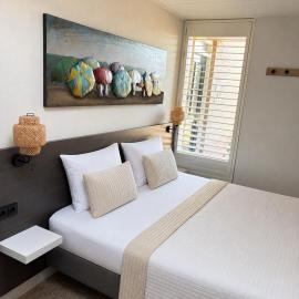 Bed & Beach Zeekraal