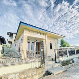 Penginapan Simple Homestay Masohi, hotel a Haruru