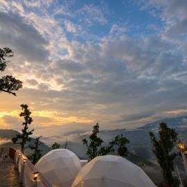 The Edge Mountain Glamps & Luxury Domes Mussoorie