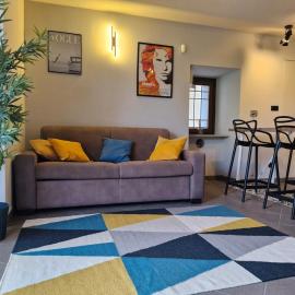 La Lupa Home