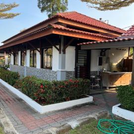 Wadi Al Hasyer Homestay Camellia, hôtel à Juasseh