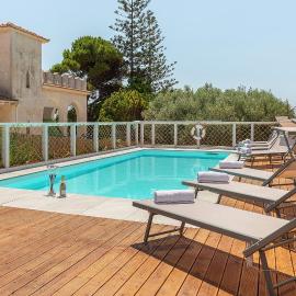 Villa Pomelia Private Beach Access