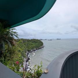Flamingo Cat Ba with Cat Co beach view by Vright, hotel sa Cat Ba