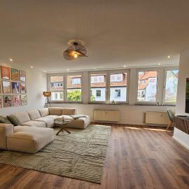 130qm Luxus 3SZ Marktplatz privates Parkhaus