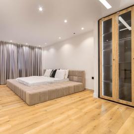 WATERFRONT 3-Bedroom Apartments by JIGI HOMES, hotel a Araromi