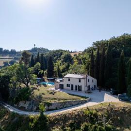 B&B Greta, хотел в Carignano