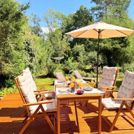 Naturnest mit Garten & Bach by CASTORA HOMES
