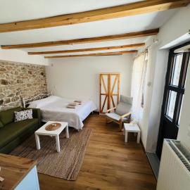 Nevoliani stone house, hotel v mestu Florina