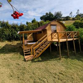 GlampingTerraza del cielo con jacuzzi, hotel en Chocontá
