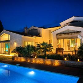 Villa Casa De La Luz - Luxury Pool Villa in Montpellier