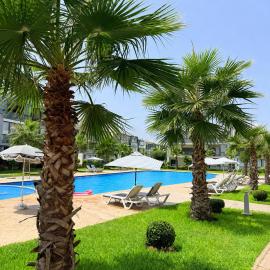 Tamaris Park Cozy apartment, pool and garage
