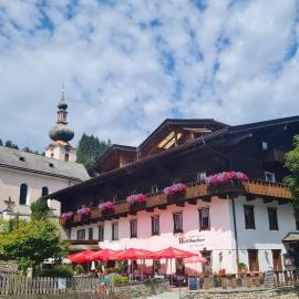 Traditionsgasthof Weißbacher - Wildschönau PREMIUM CARD inkludiert, hotel em Auffach