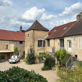 La Parenthèse Bourguignonne, hotel in Savigny-lès-Beaune