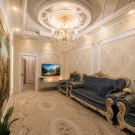 Дворцовая классика-для семьи-два парка, hotel din Dușanbe