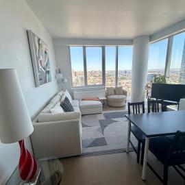 HIGH FLOOR LUXURY CORNER 2BR2BA APT STUNNING PANORAMIC CITY VIEWs 1 STOP TO MIDTOWN MANHATTAN