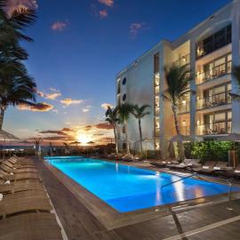 Costa d'Este Beach Resort & Spa、ベロビーチのホテル