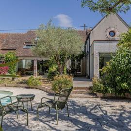 L'Évasion Oasis - Villa jacuzzi et Piscine à Orléans