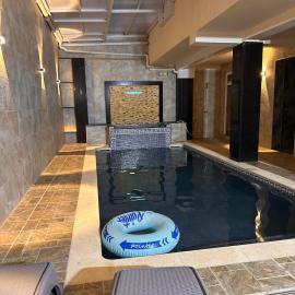 Nice home with a beautiful private family pool, hotel v destinácii Boumerdes