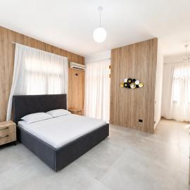 Hotel Mjeshtri