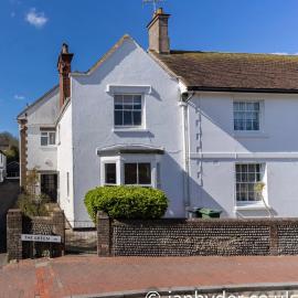 Bright historic seaside holiday home in Brighton, hotel in Brighton & Hove