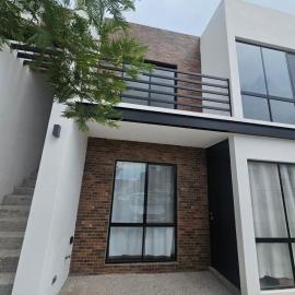 Framboyan 2 New Apartment en Pozos, 5 min to the Industrial Zone, hotel in Pozos