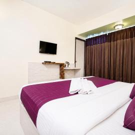 Hotel Hotel HVH Elite Kashi Vishwanath # Resturent and Free Wifi