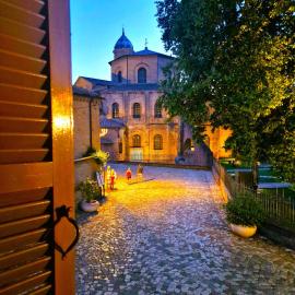 DOMUS GALLA PLACIDIA - superlative view - 50 meters from UNESCO heritage sites - San Vitale - Galla Placidia, hotel u Ravenni