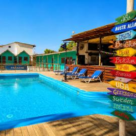 Wild Rover Beach Mancora, hotell sihtkohas Máncora