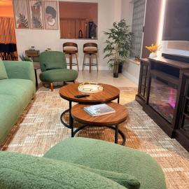 Viesnīca Stylish Home - Sleeps 8 - Near Disney and Universal Orlando